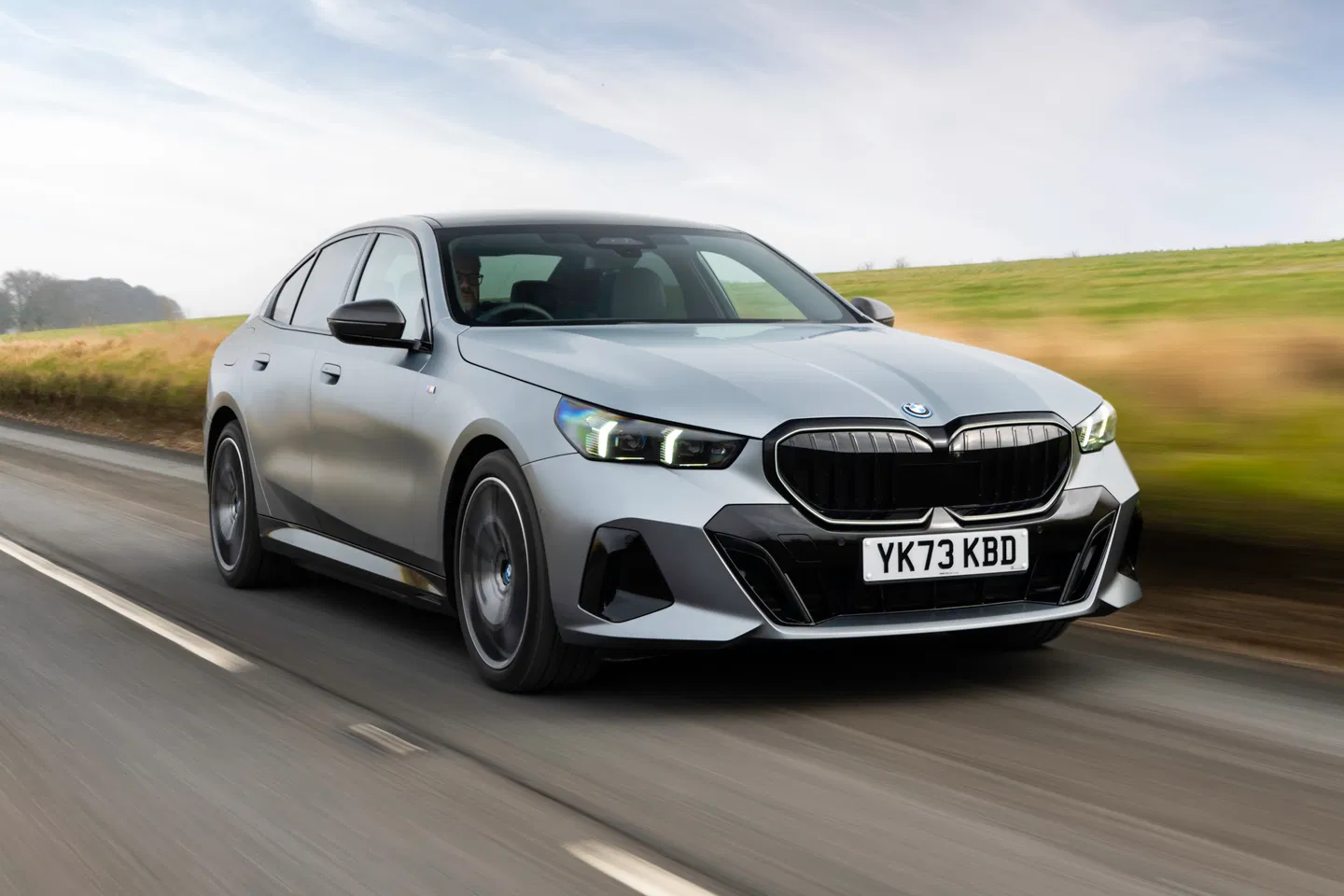 2026 BMW 550e xDrive Review