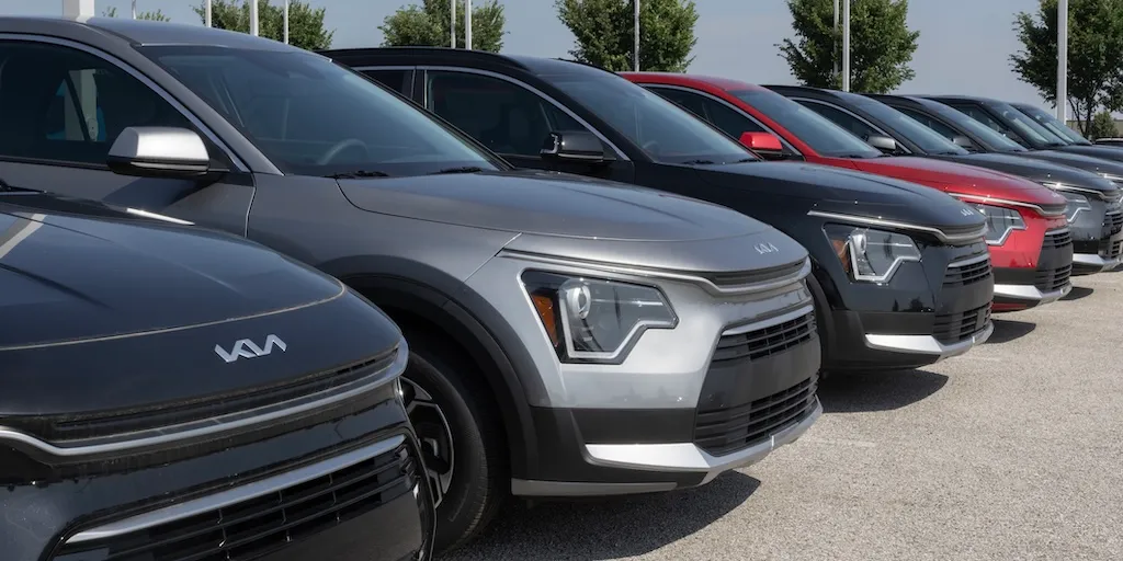 Cox Automotive: US Car Sales to Drop 2.4% in 2026