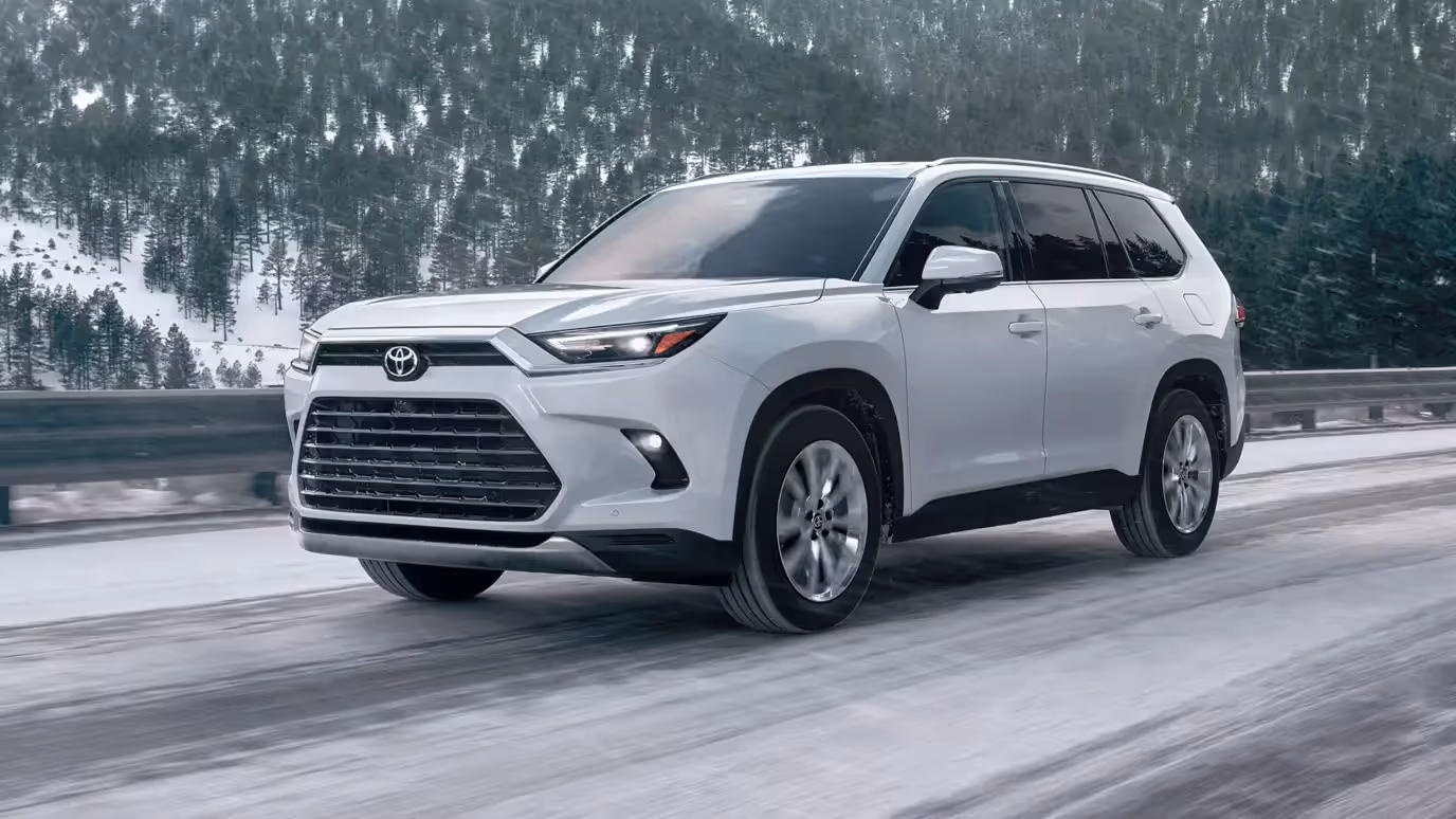 Toyota Grand Highlander 2026 Review: Family SUV Hybrid
